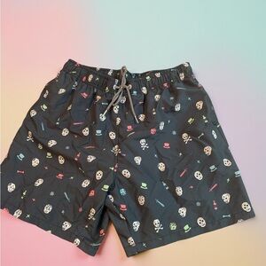 Boardies  size medium Skull Patterned gray Men's swim trunks